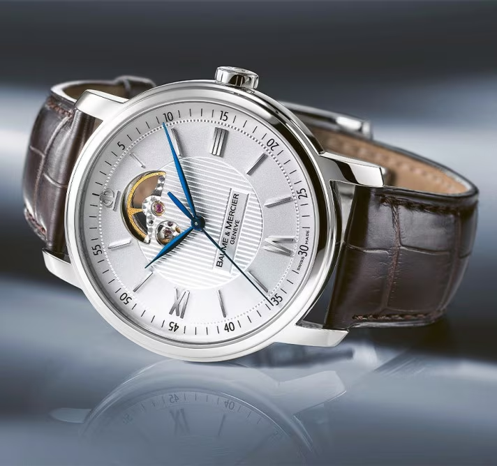 业绩创新高后，卡地亚母公司为何转卖这个腕表品牌  第1张