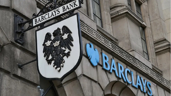 1月28日外盘头条：美元跌至四年低点 特朗普称不担心 谷歌推出低价版AI Plus 特朗普关税落地概率不足三成  第7张